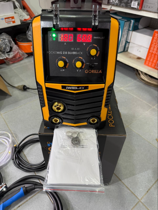 Iweld235silverback210a